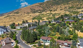 932 N NORTHRIDGE E, Bountiful, UT 84010