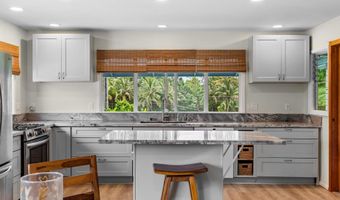 6 MACHIDA Ln, Hilo, HI 96720