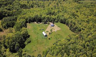 310 Sky Farm Ln, Barnet, VT 05821