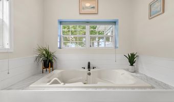 118 RIVERVIEW Dr, Dagsboro, DE 19939
