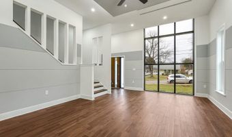 4917 ERIE St, Annandale, VA 22003