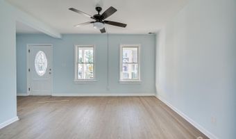 25 Homestead Ave, Avenel, NJ 07001