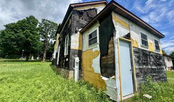 417 3rd St, Alpha, MI 49902