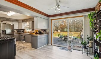2500 Douglas Rd, Ashtabula, OH 44004
