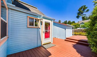 1640 Buttermilk Ln, Arcata, CA 95521