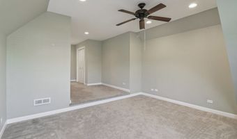 40418 N South Newport Dr, Antioch, IL 60002