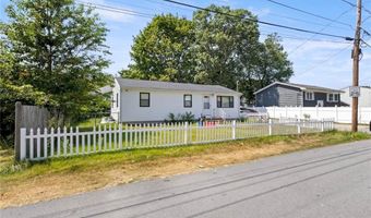 65 Perkins Ave, Cranston, RI 02910