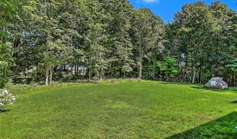 15 Highland Rd, Glocester, RI 02814