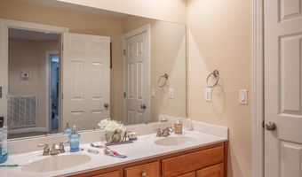 3929 Bentwood Cove Dr, Apison, TN 37302