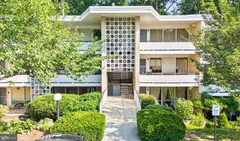 7541 SPRING LAKE Dr B-1, Bethesda, MD 20817