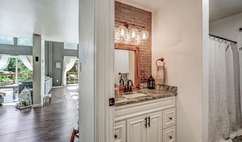 148 POCONO Rd, Albrightsville, PA 18210