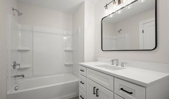 19 Fieldstone Court Ct 19, Bethel, CT 06801