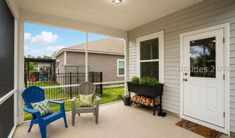 25 Pacolet Ln, Beaufort, SC 29906