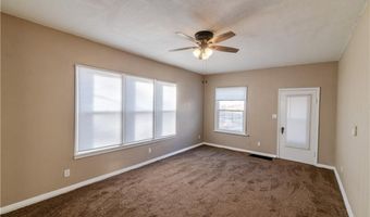 1520 S 7th St, Atchison, KS 66002