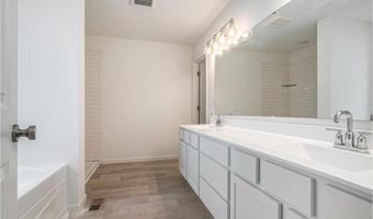 7946 Snow View Dr SE, Alto, MI 49302