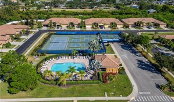 420 CEDAR FALLS Dr, Apollo Beach, FL 33572