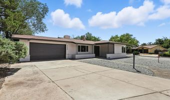 6300 TOPKE Pl NE, Albuquerque, NM 87109