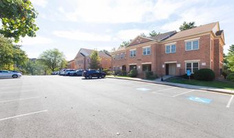 7361 MCWHORTER Pl 320, Annandale, VA 22003