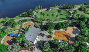 6364 ROADSTEAD Ct, Apollo Beach, FL 33572