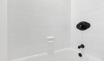 2037 38TH St SE 301, Washington, DC 20020