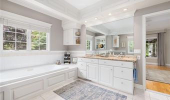 160 School Land Woods Rd, Exeter, RI 02822