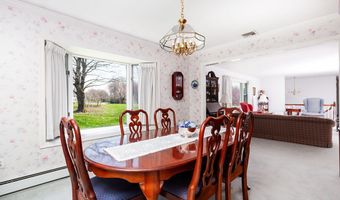 13 Elmar Dr, Danbury, CT 06811