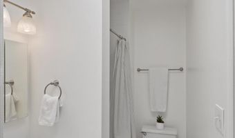 811 GIBBON St, Alexandria, VA 22314