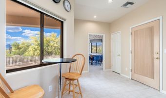 8001 E CAREFREE Dr, Carefree, AZ 85377