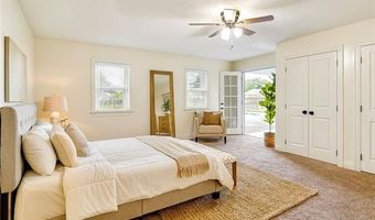 249 SOMERSET St, Laplace, LA 70068