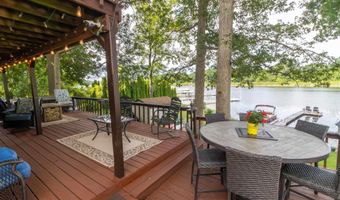 60 Lane 260B Crooked Lk, Angola, IN 46703