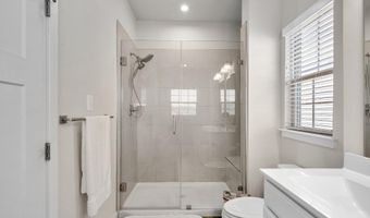 323 SOUTHWIND Dr, Accokeek, MD 20607