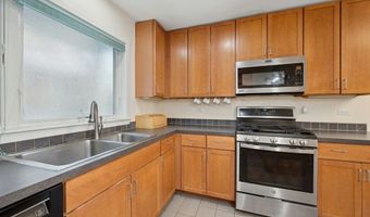 71 Village Ct 71, Berlin, MA 01503