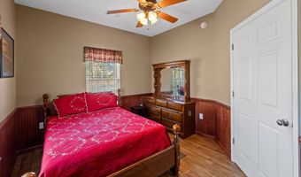 84 SATILLA CHURCH Rd, Baxley, GA 31513