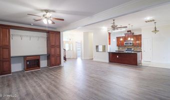 7301 Southwind Dr, Biloxi, MS 39532