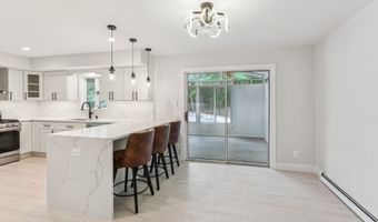 33 Huntsville Rd, Andover, NJ 07860