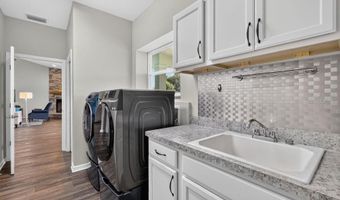 2556 NE 120TH St, Anthony, FL 32617
