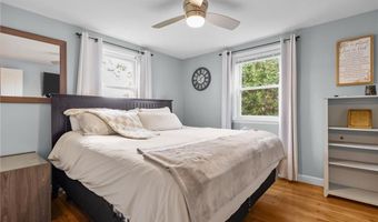 16 Flynn Ave, Cranston, RI 02920