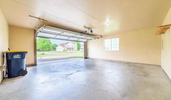 15671 Finch Ave, Apple Valley, MN 55124