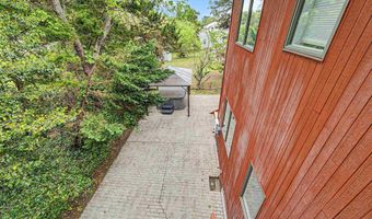 31 Ventnor Ave, Beesleys Point, NJ 08223