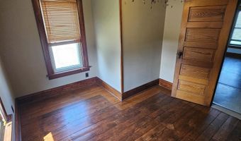 214 W Webster, Apple River, IL 61001