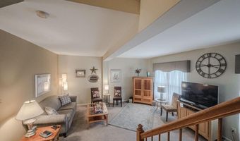 12 BARCLAY Dr, Hockessin, DE 19707