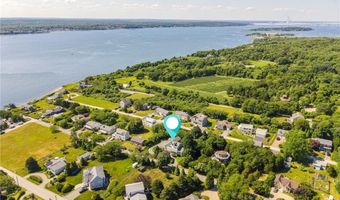 30 Bonnet View Dr, Jamestown, RI 02835