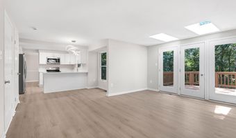 2824 SCHUBERT Dr, Silver Spring, MD 20904