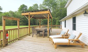 343 High Country Dr, Blakeslee, PA 18610
