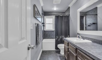 29 Pheasant Dr, Bayville, NJ 08721