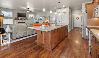 1860 N MARGARET St, Appleton, WI 54913