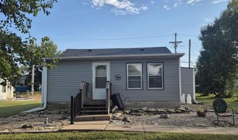 1311 9th St, Auburn, NE 68305