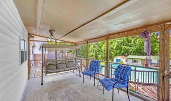 958 W Hunt Rd, Alcoa, TN 37701