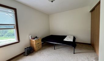 8005 Stonecastle, Athens, OH 45701
