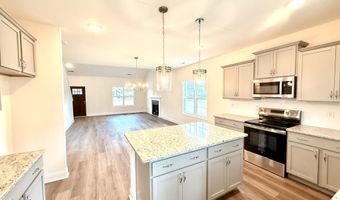 1677 Reservation Rd, Aberdeen, NC 28315